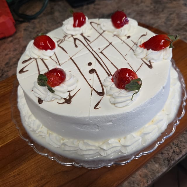 Pastel Tres Leches Vanilla.